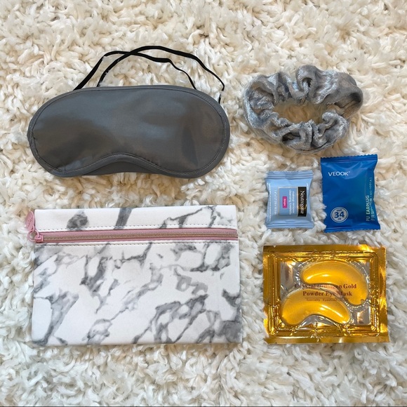 Handbags - FLASH SALE 🖤🖤 GRAY SELF-CARE TRAVEL BUNDLE